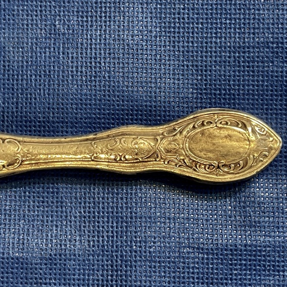 Antique Rose Victoria English Sterling Handle Cake Server with Serrated Edge - Picture 6 of 6